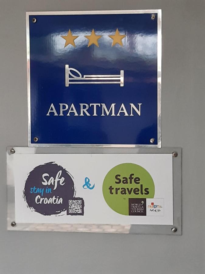 Apartman Olga Umag Luaran gambar