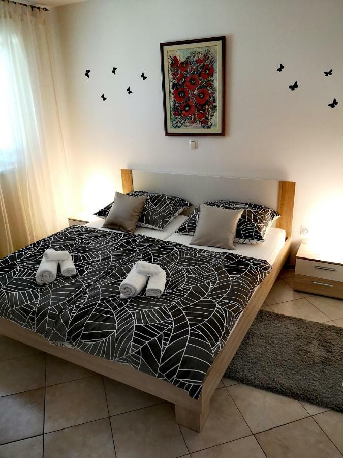 Apartman Olga Umag Luaran gambar