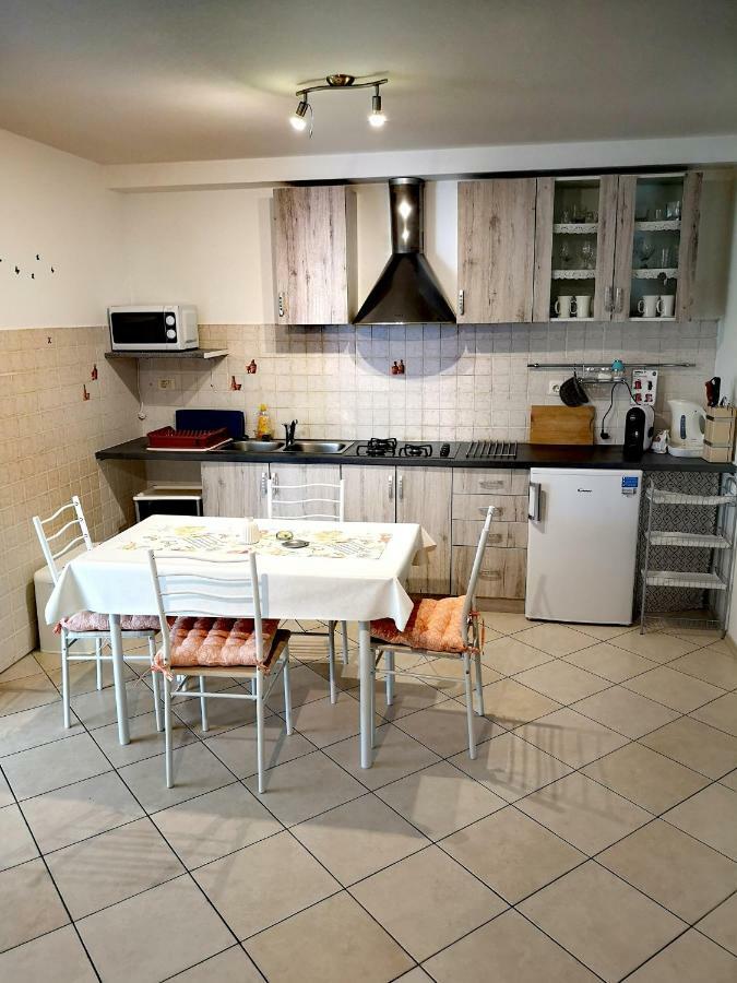 Apartman Olga Umag Luaran gambar